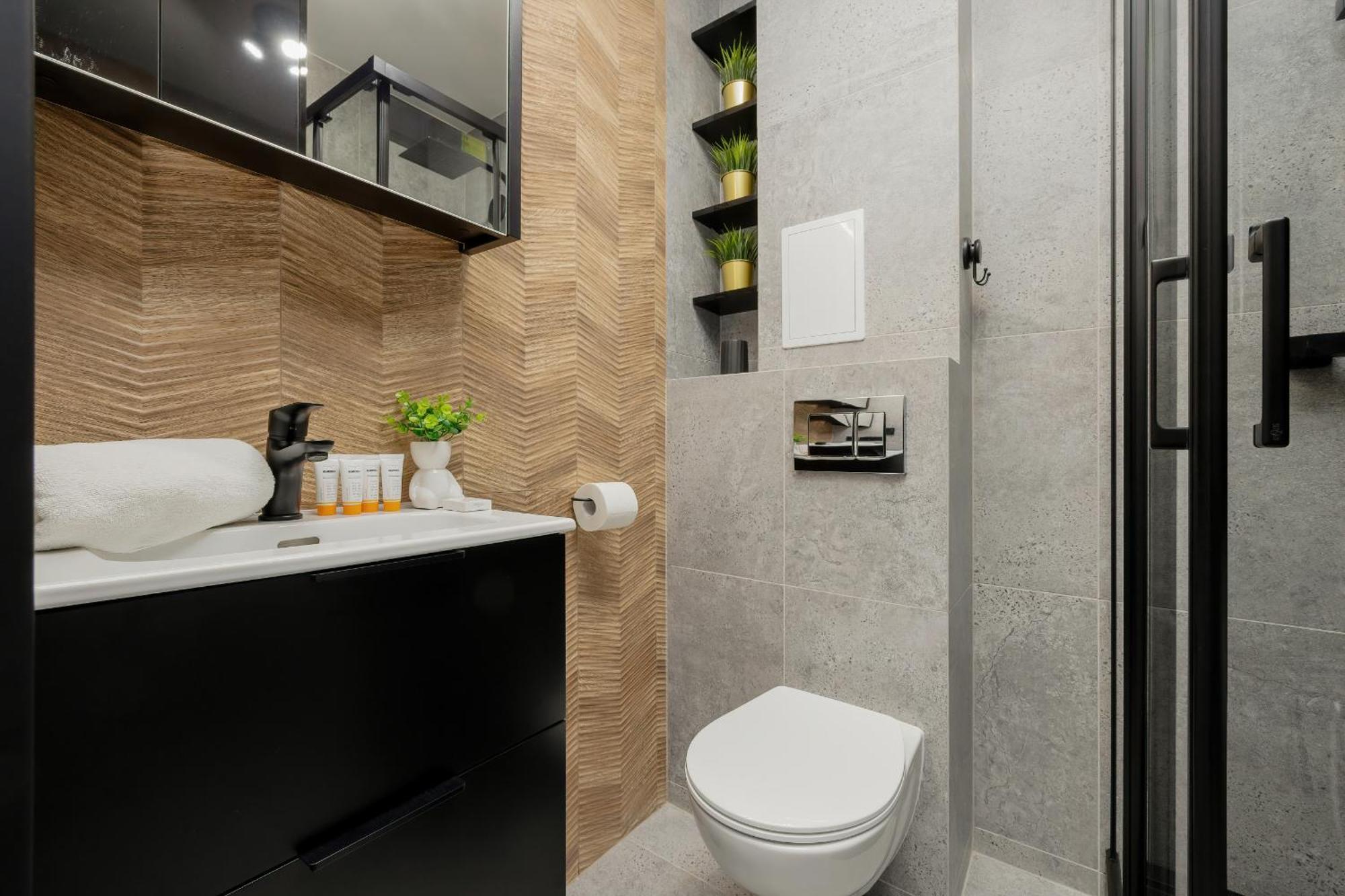 Modern Black & Wooden Apartment Warsaw Near The Airport By Noclegi Renters Exterior foto